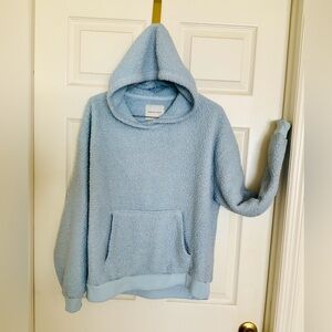 BUNDLE BONANZA. VINTAGE SHERPA HOODIE.